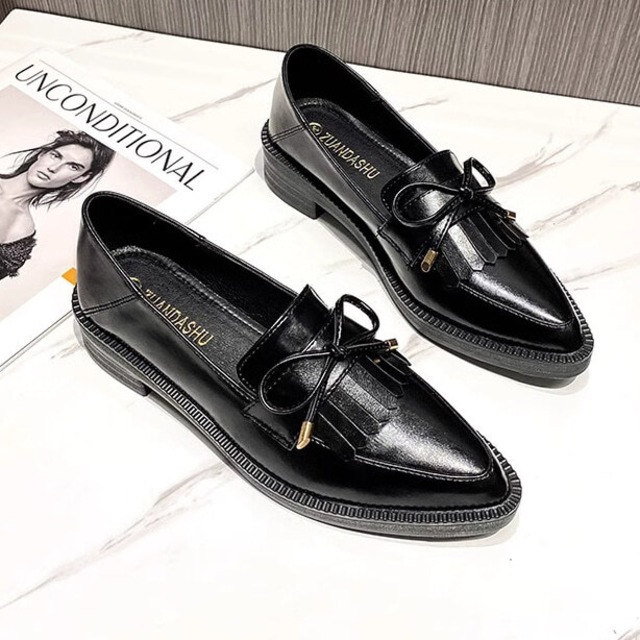 【34-42】Ribbon tassel pointed loafers　B259