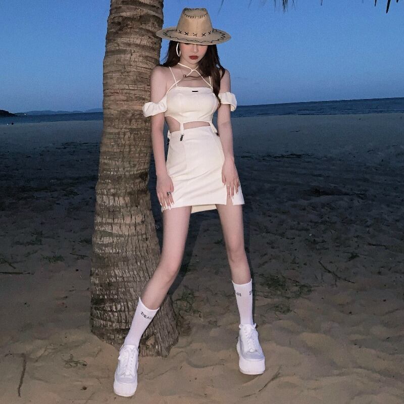 サマートップス ショートホワイトジャケット 夏物 ブラックストロベリース79842468594