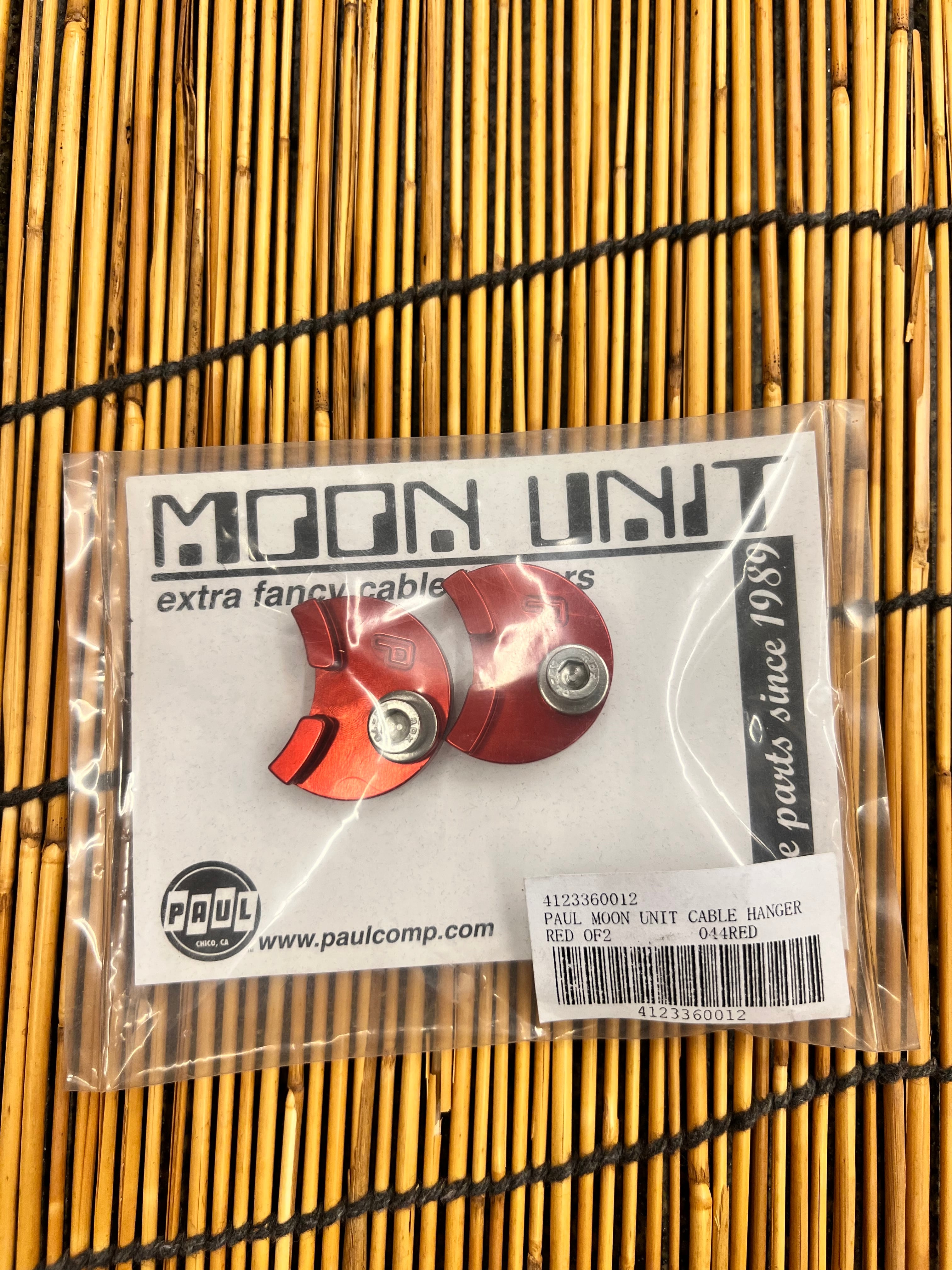 paul moon unit cable hanger | Pay ID