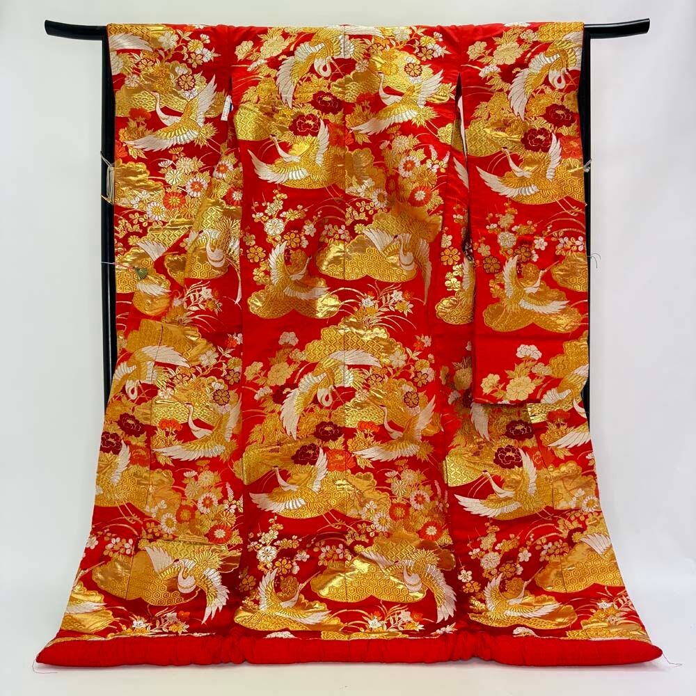 色打掛 正絹 鶴 刺繍 赤 金 打掛 花嫁衣裳 婚礼 リサイクル 中古 ブライダル ウエディング 着物 4922