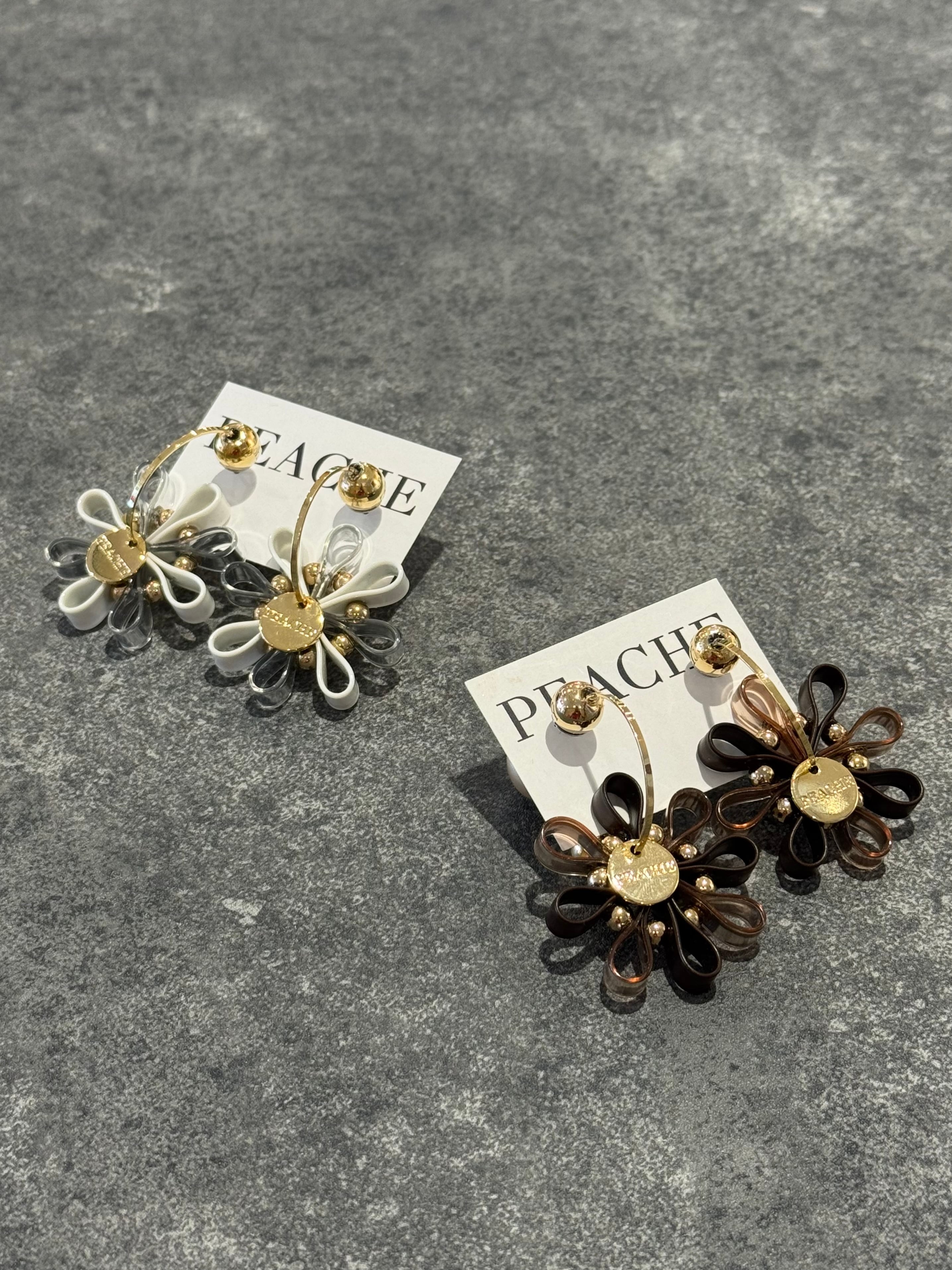 half hoop open flower clear mix gold