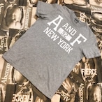 Abercrombie&Fitch　MENS　プリントＴシャツ　Ｓサイズ