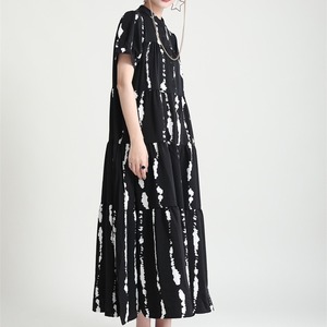 ワンピース レディース 送料無料 2色 フレア ティアードワンピース幾何学模様 ストライプ 襟付き 半袖 ミモレ丈 リラックス ナチュラル ハイウエストドローストリング こなれ感 スタイル 小顔見せ 着痩せ 体形カバー インスタ トレンド きれいめ エレガント ルーズ カジュアル キュート フリル ギャザー シャーリング ゆったり フレア 大人かわいい 上品 無地 ブラック 黒 モノトーン ゆる ドレープ ふんわり ボリューム ティアード デート お出かけ 大きいサイズ プラスサイズ