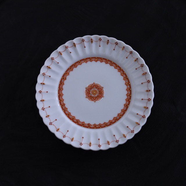 AS 種田真紀 赤絵細描雪文4寸菊皿