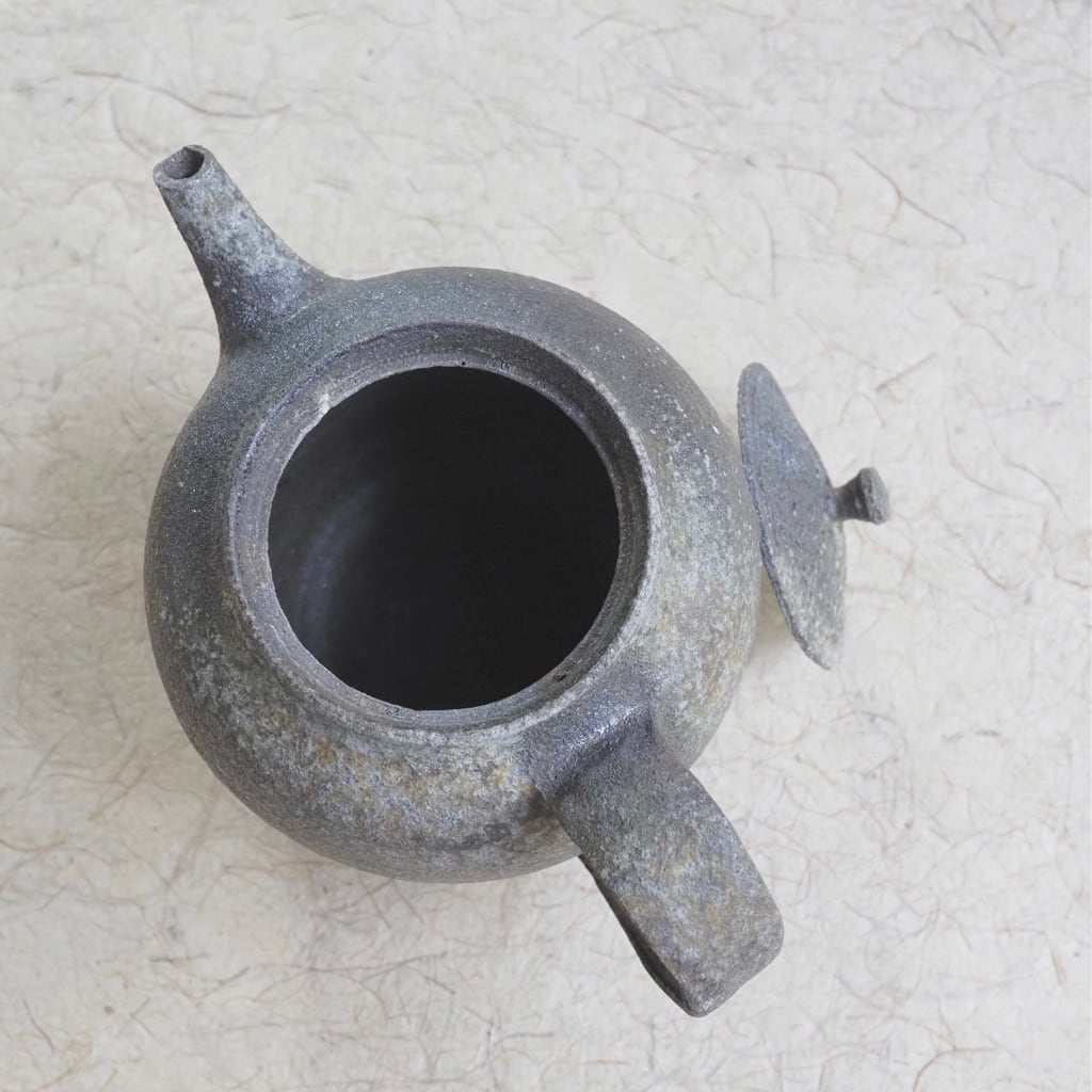 土本訓寛・久美子/焼締陰刻 後手 ポット