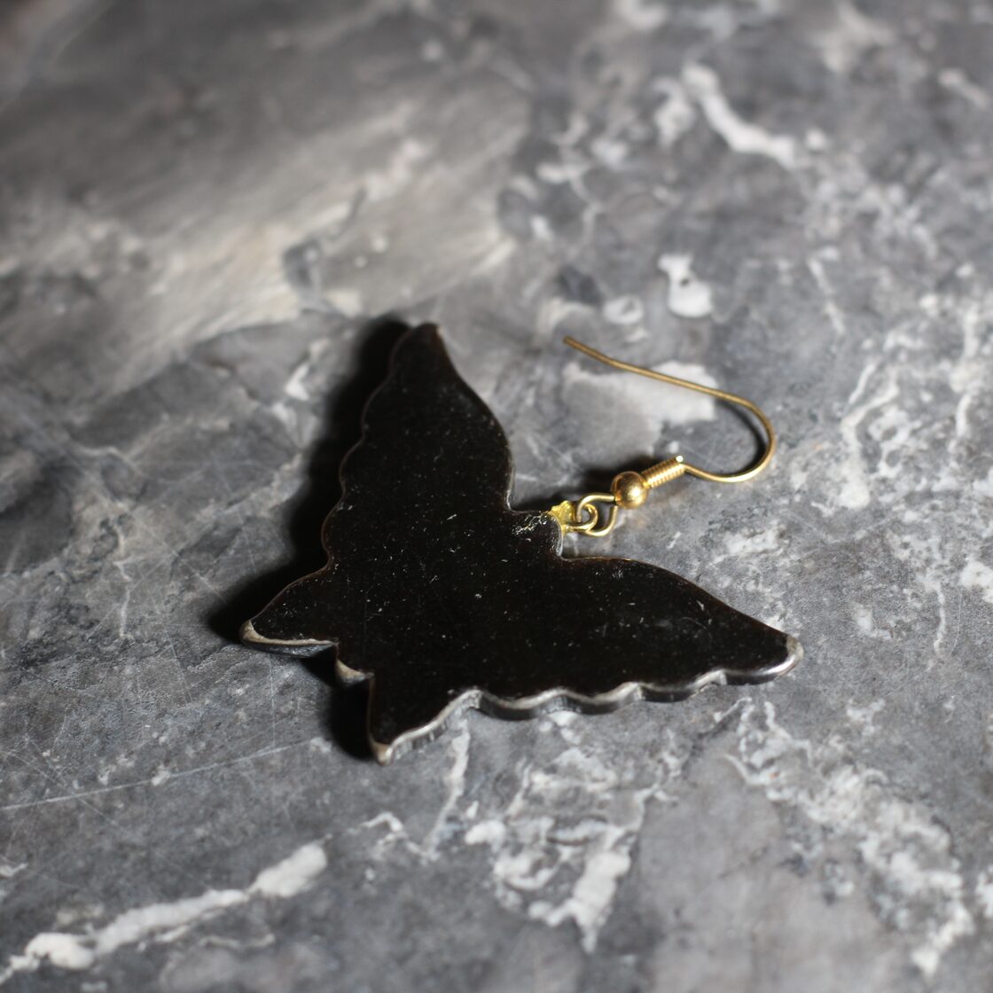 USA VINTAGE BUTTERFLY SWING DESIGN EARRING/アメリカ古着バタフライ 