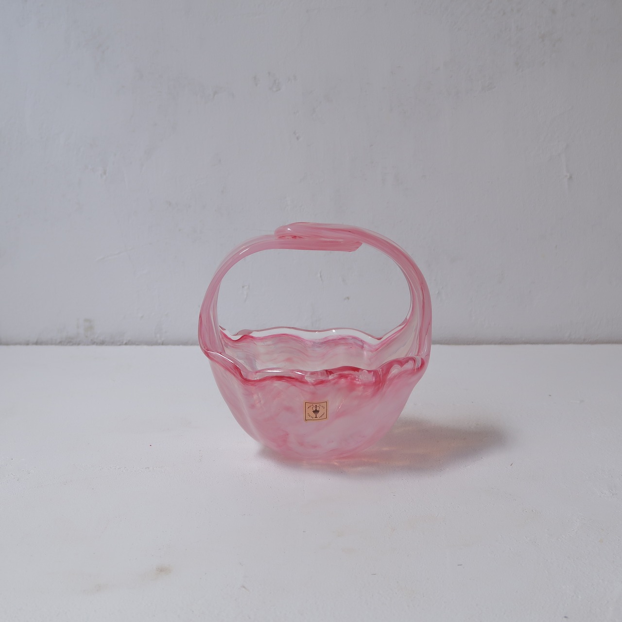 ピンクマーブルのジュエリートレイ