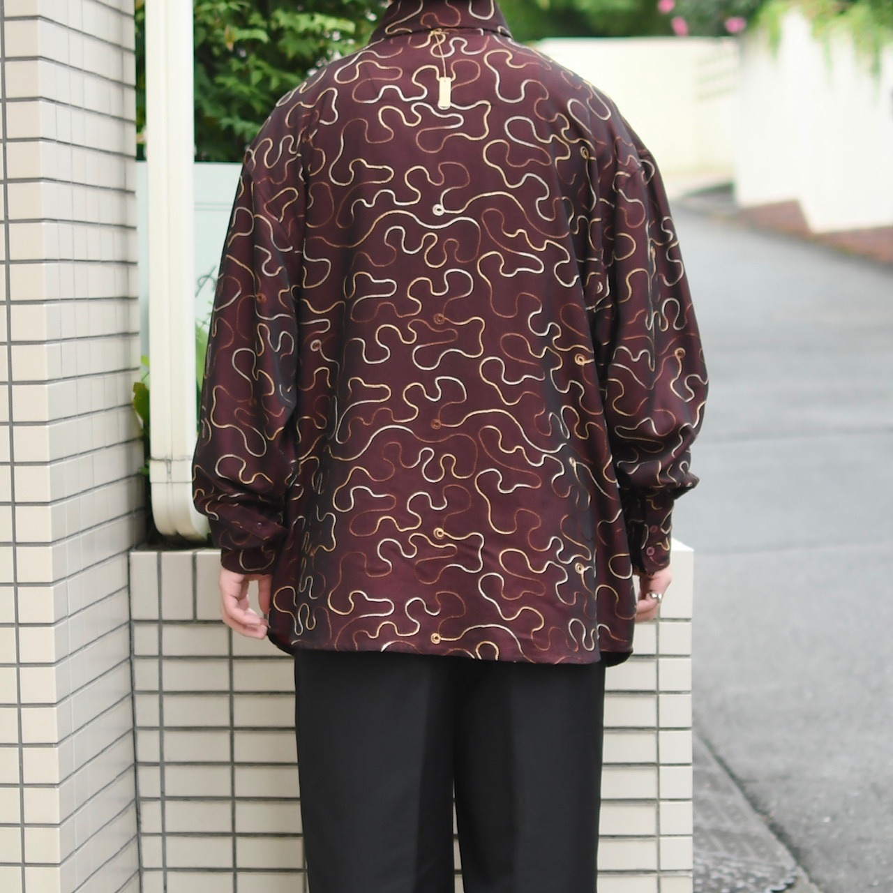 wave chain stitch design shirt