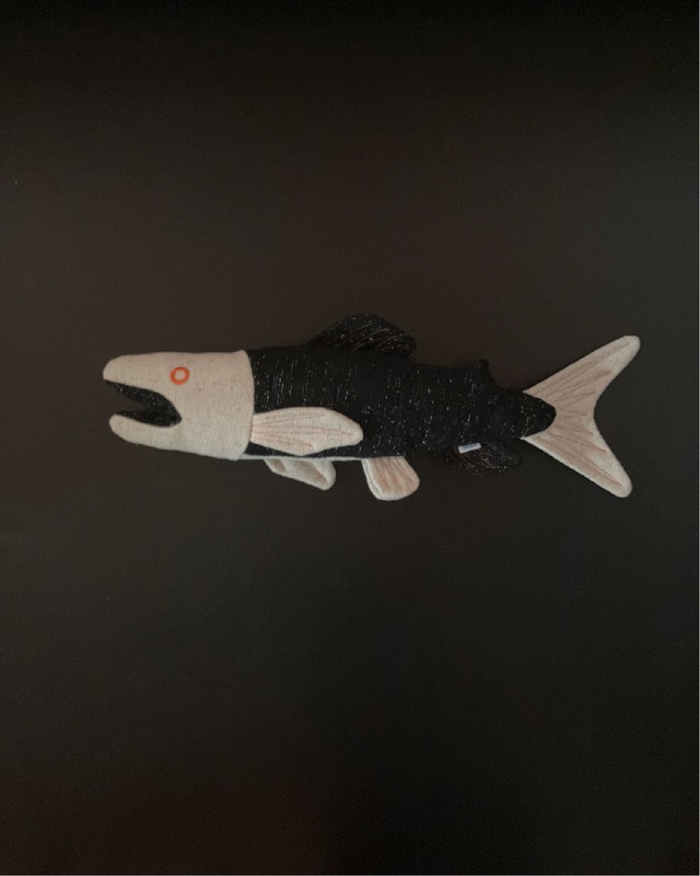 SHAKE plush -  Black