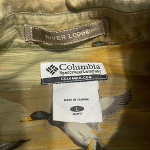 Columbia / duck pattern shirts