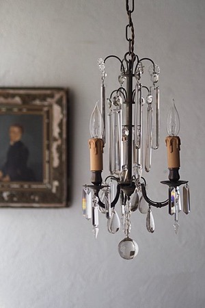 バカラ3灯クリスタルシャンデリア-antique baccarat chandelier