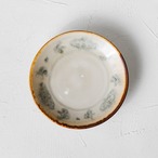 ［鈴木 まどか］18   呉須彫花文小皿