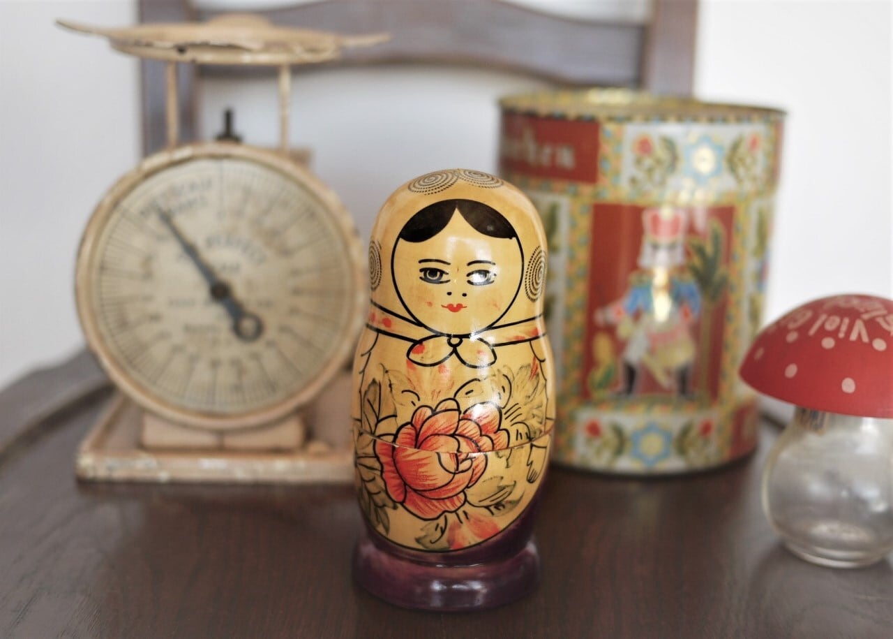 古いマトリョーシカ 5人 セミョーノフ ロシア 11cm | こりすのパン屋