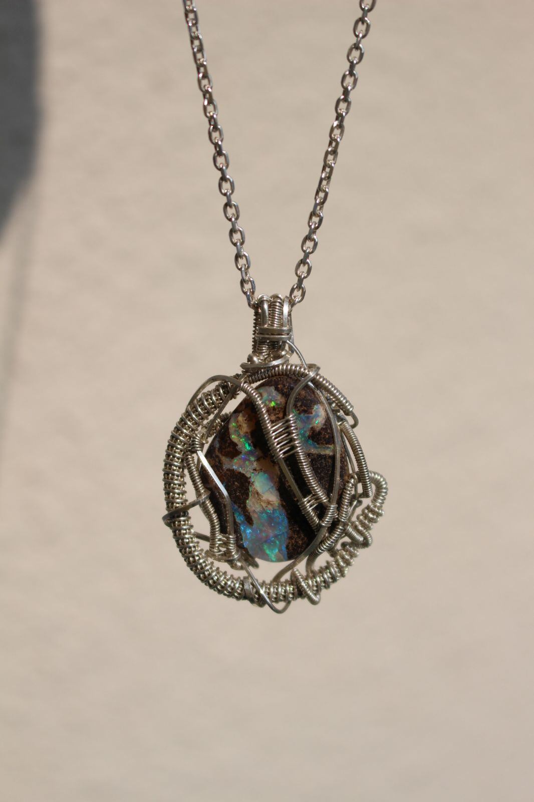 Boulder opal sillver925 wirewrapping pendant