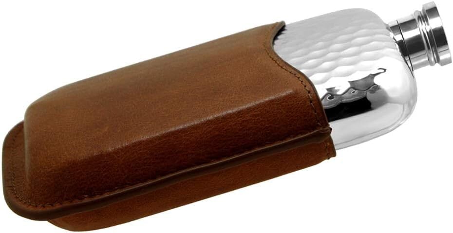 English Pewter Company 6オンス ピューターヒップフラスコ 高級ブラウンレザーポーチ付き [PLF02] English Pewter Company 6オンス エンボス加工 ケルトノットデザイン ピューター ウィスキー リカー ヒップフラスコ  [CEL620]