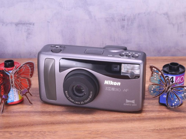 Nikon AF Zoom 310 QD (2)