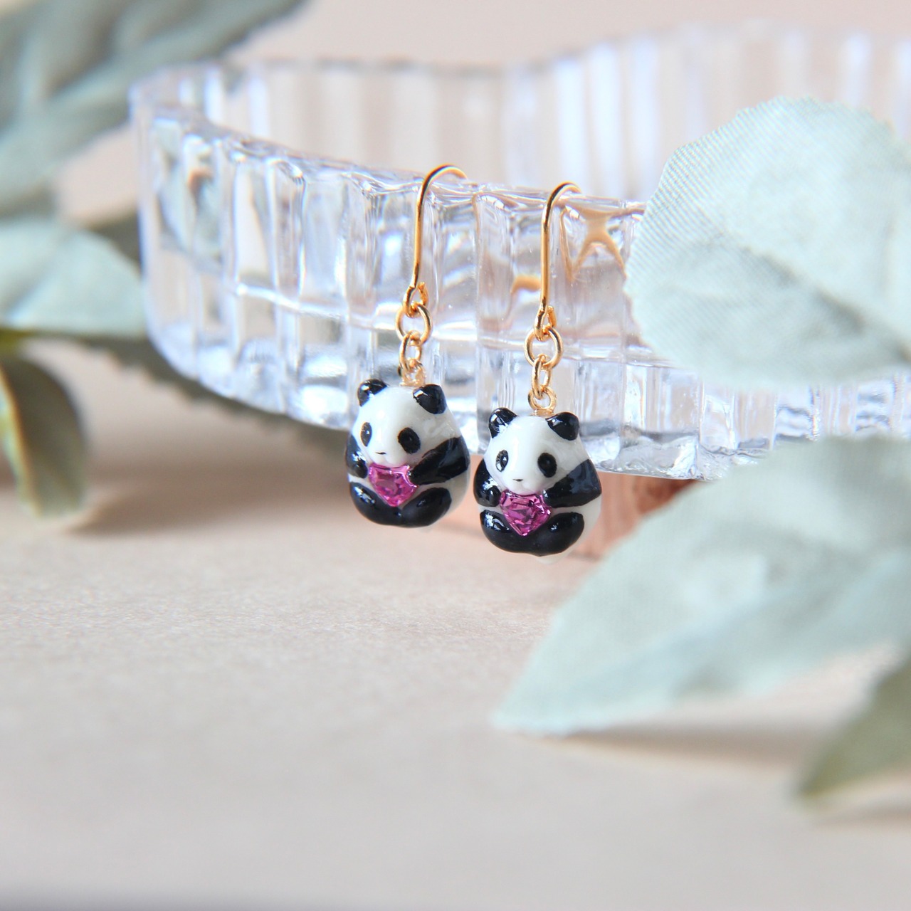 小さいパンダピアス/イヤリング