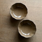 たくまポタリー 5寸 ひらひら鉢 こげ茶 / 210470000