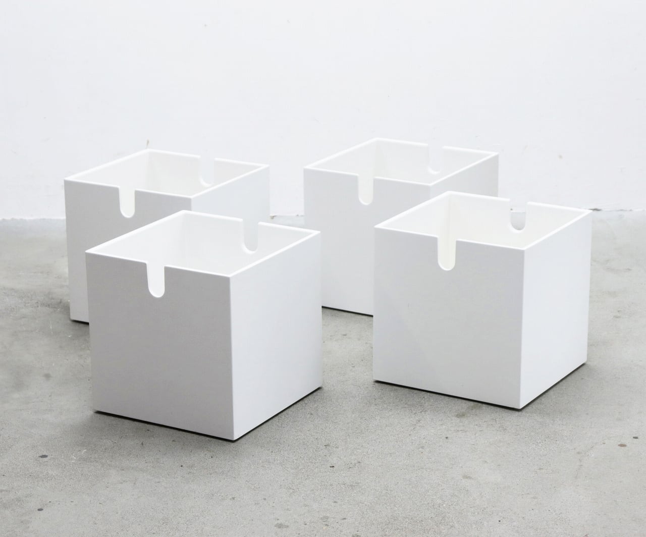 【箱付・デットストック】KARTELL カルテル 4643 卓上ホルダー 箱付・デットストック】KARTELL カルテル 4643 卓上ホルダー 箱