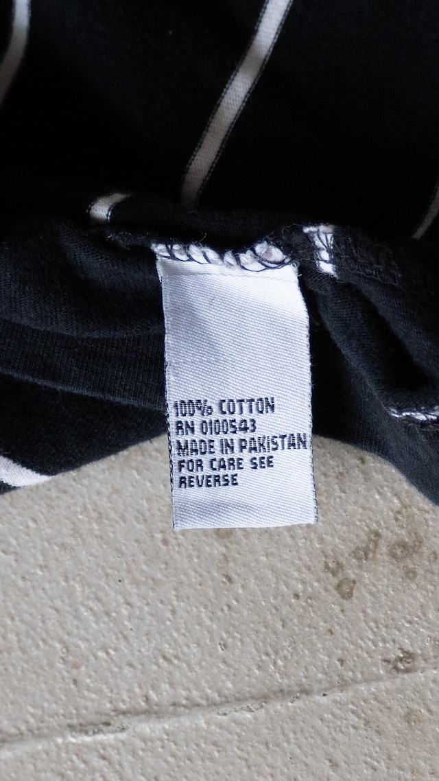 "EVOLUTION IN DESIGN" used Border 6XL t-shirt