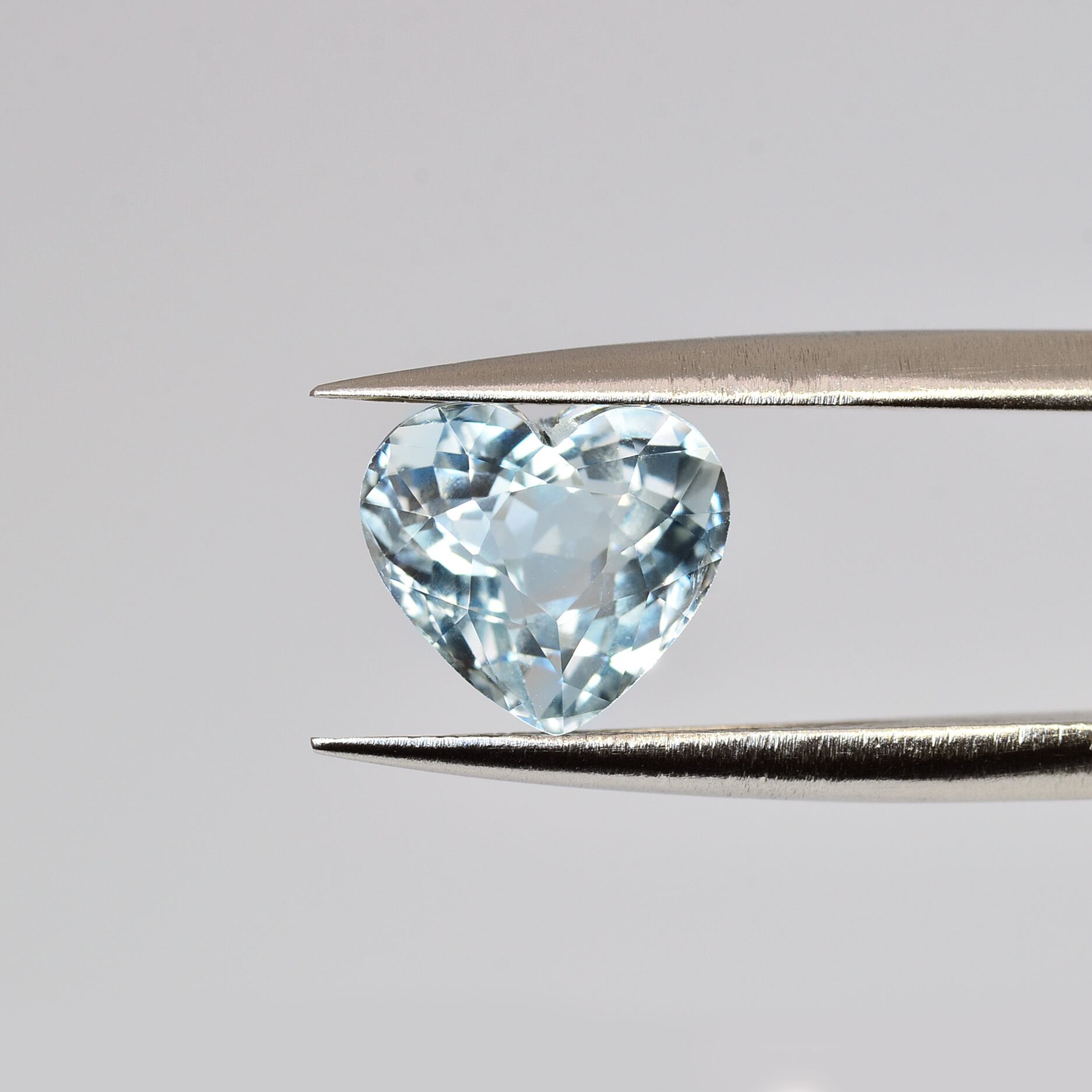 ソ付 アクアマリン 1.887ct ルース ハートシェイプ | CheReine