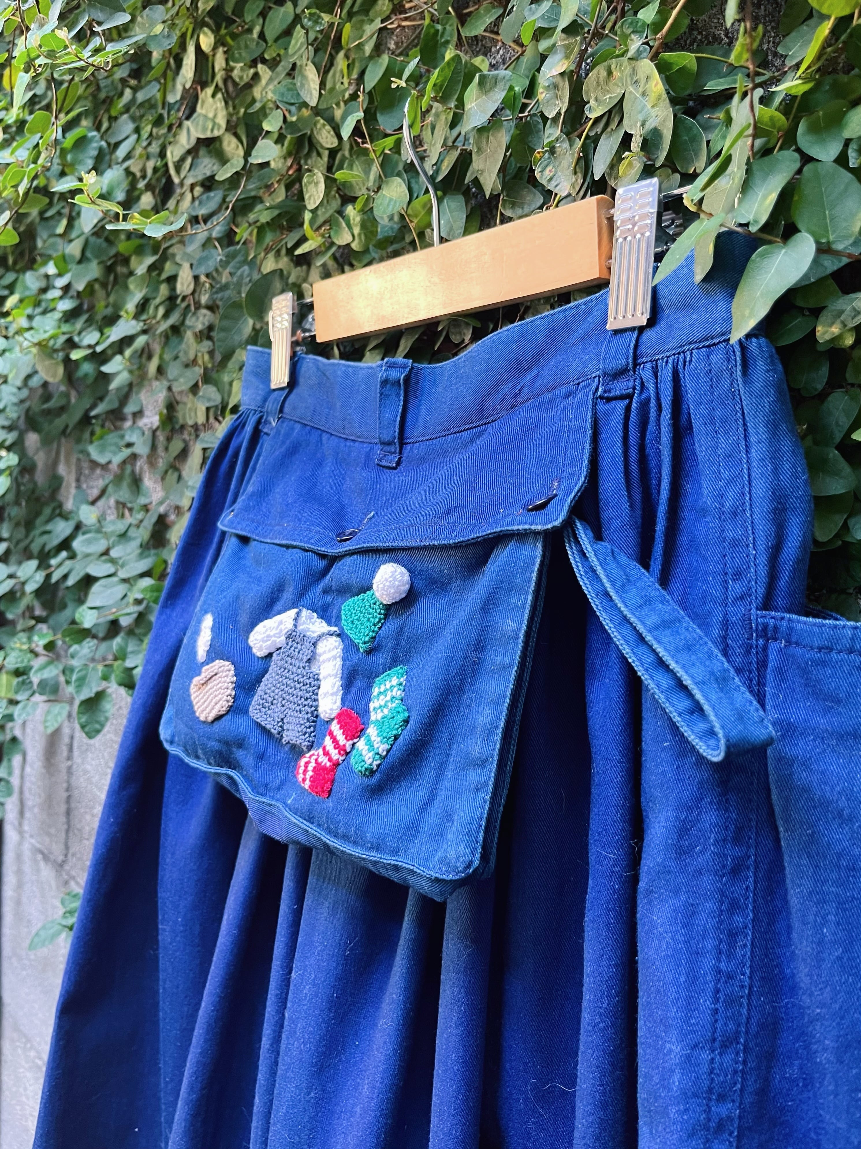 remake ✂︎ flower picking back pocket skirt