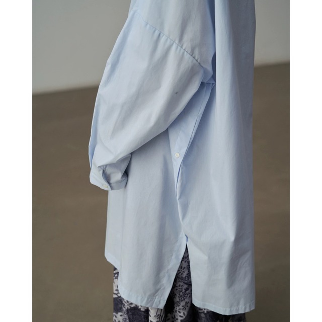 【ボタンフロントパッチポケットロングシャツ 】P00358