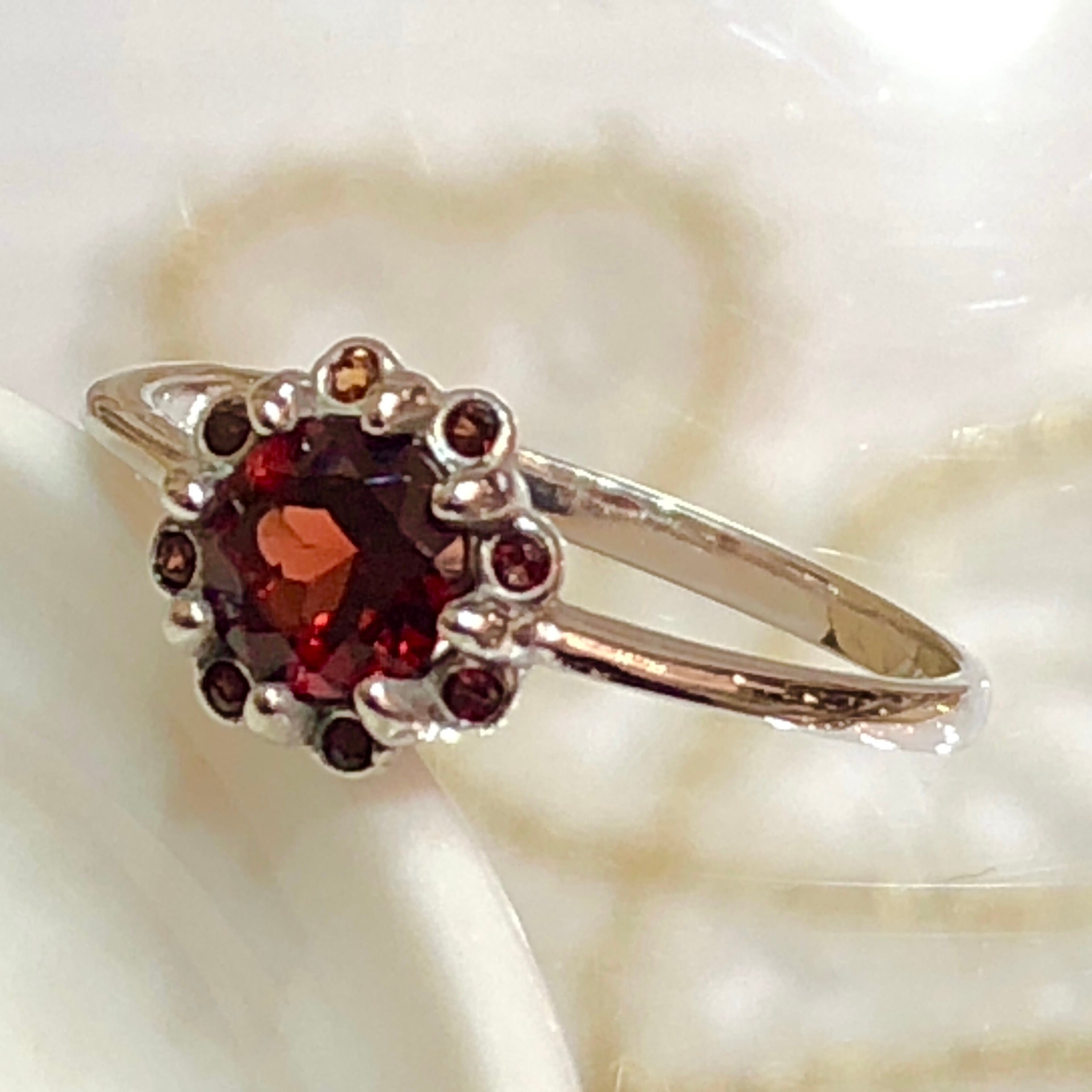 ボヘミアンガーネット チェコガーネット ガーネット 【公式通販】