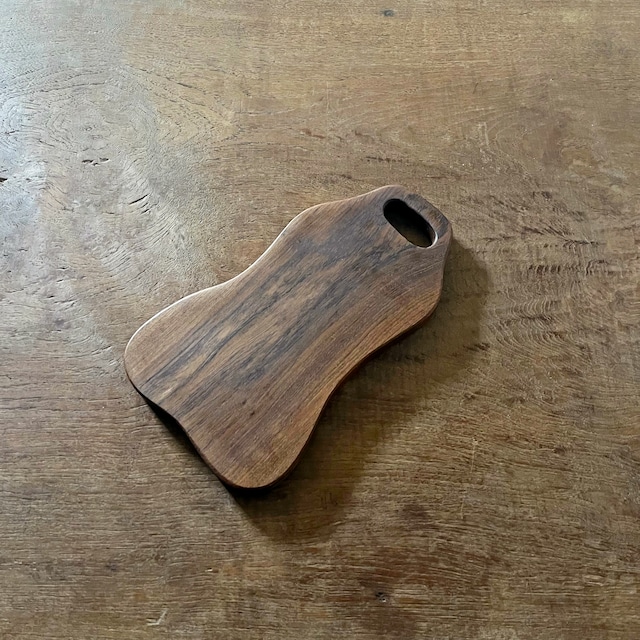 木製カッティングボード/チークM(約30cm x 13.5cm x 1.5cm)