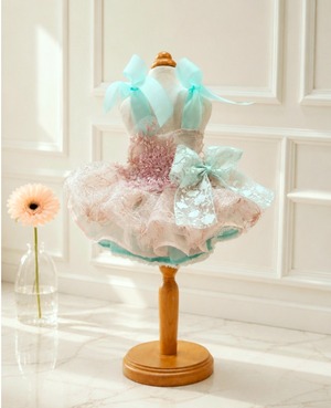 予約【Loocia】Beaded Bloom Dress (Pink)