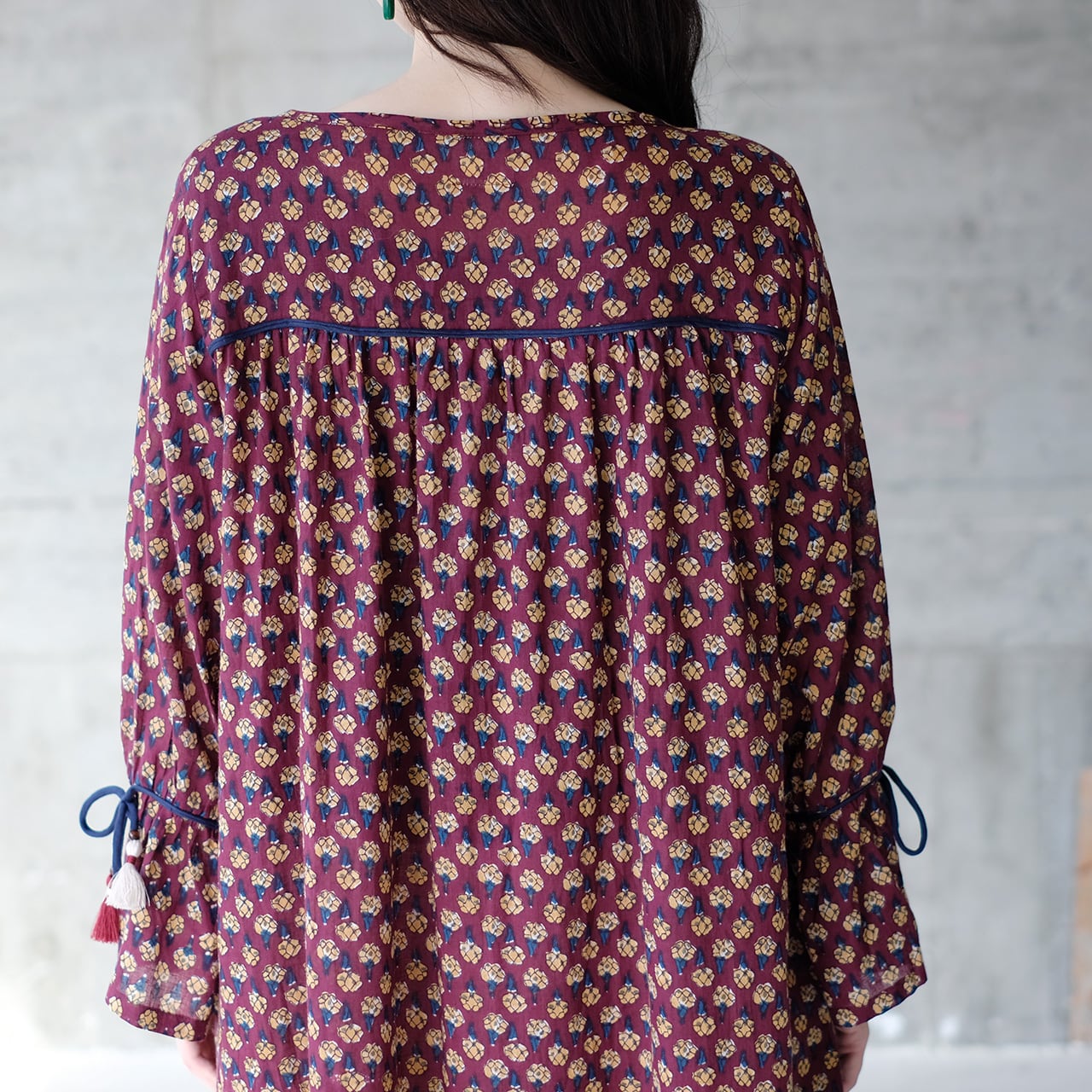 刺繍リボン＆タッセルが個性的！ブロックプリント長袖ワンピース（24w