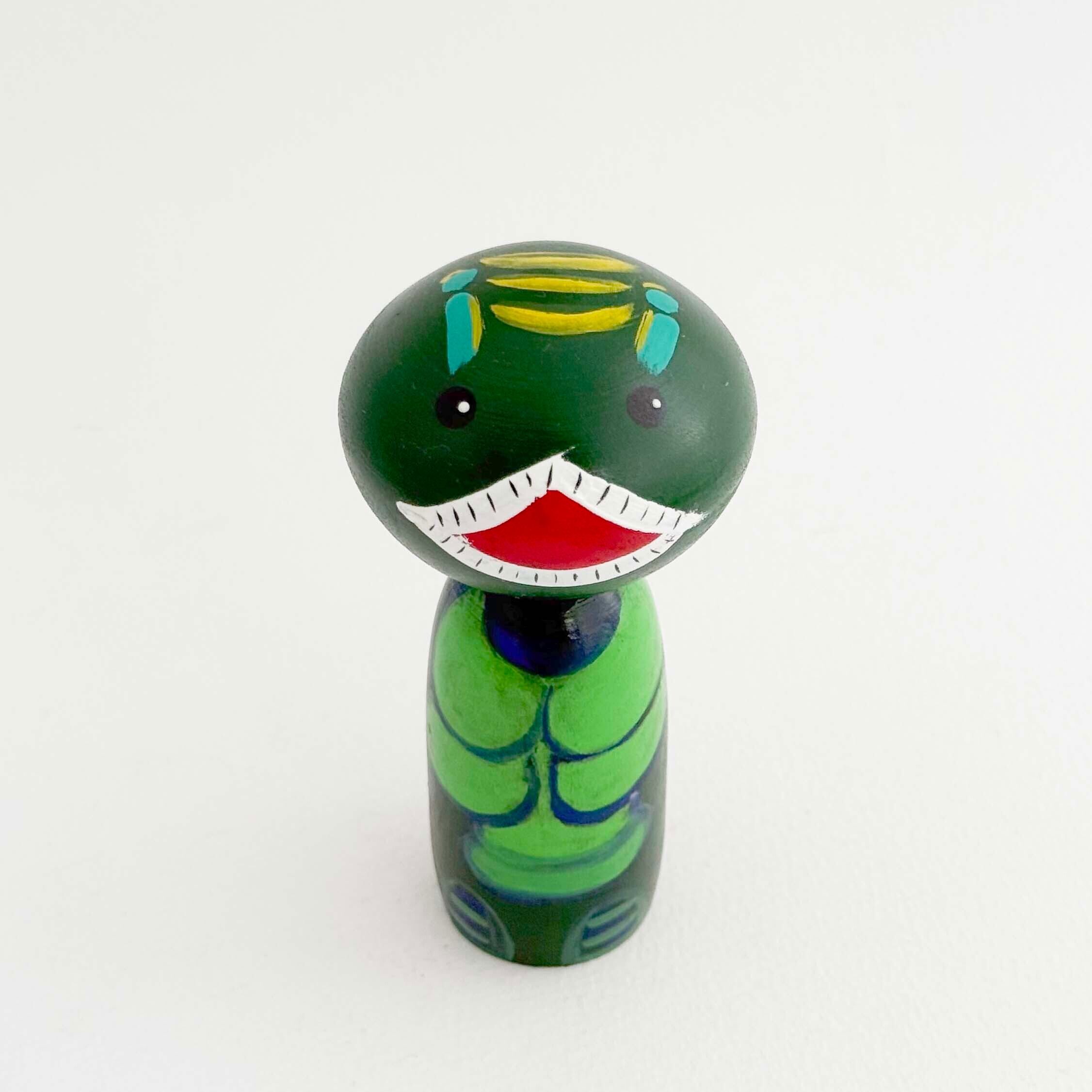 怪獣こけし（土湯系 / 近野明裕工人）グリーン