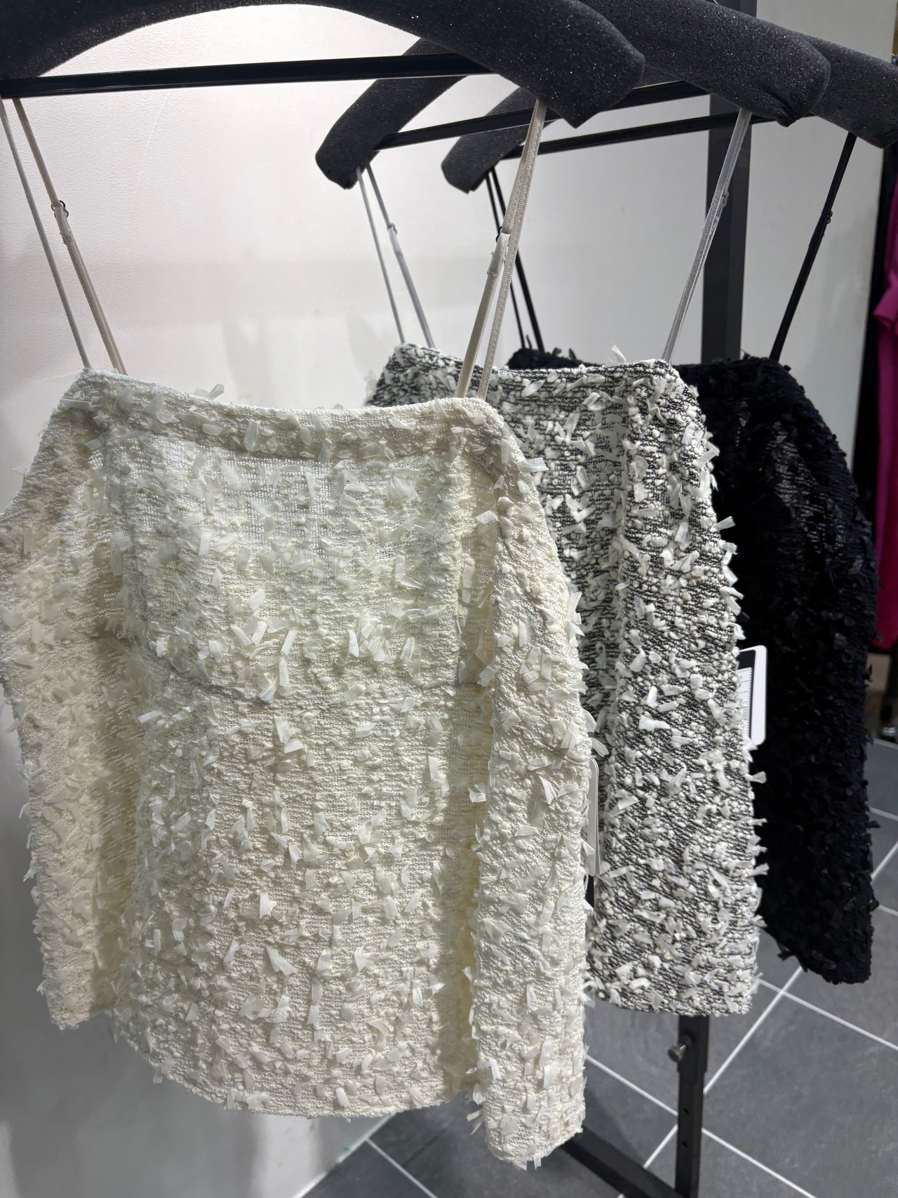 ROBE リボンヤーンビスチェ　21437