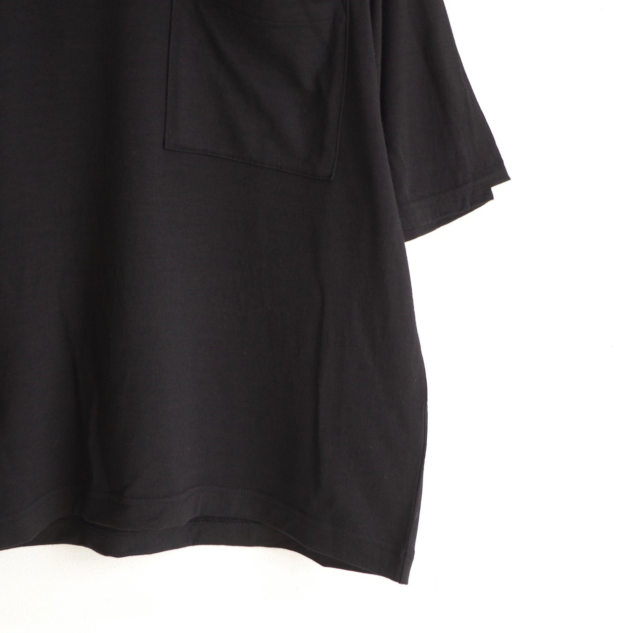 Oblada WOOL POCKET TEE