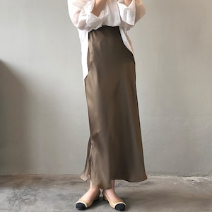 glossy narrow skirt N10110