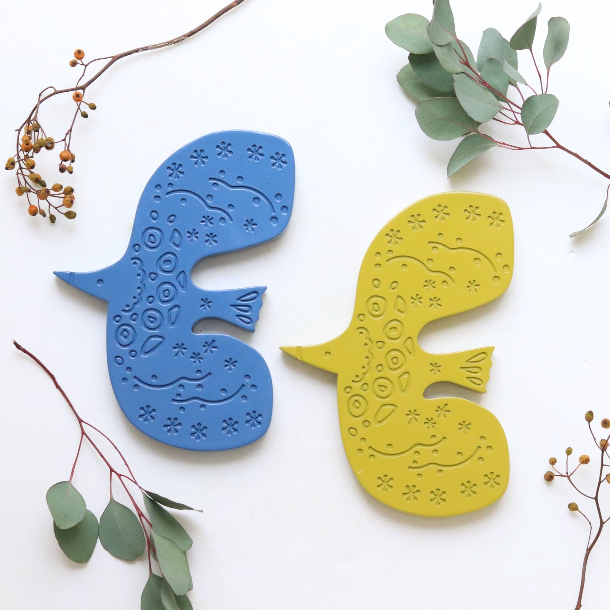 【雑貨・インテリア】レジンの壁飾り バード レース