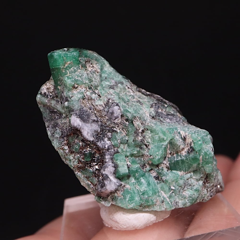 エメラルド ザンビア産 原石 鉱物 19,8g ED083 ベリル 緑柱石