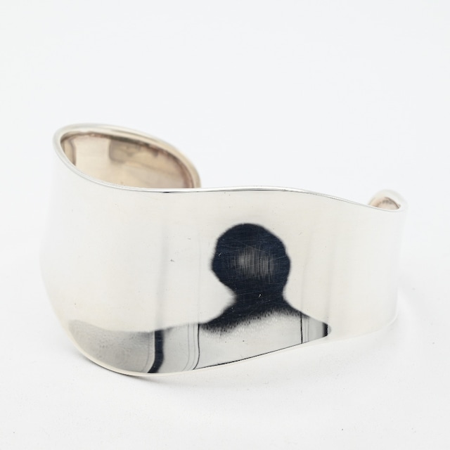 Wavy Modern Bangle / Thailand