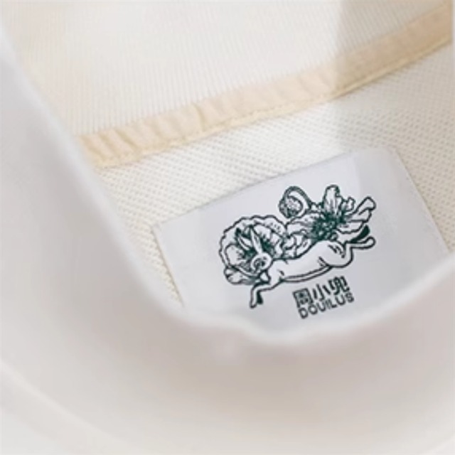 ウサギ刺繍ハーフネックスウェット　10942