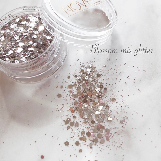 Blossom mix glitter