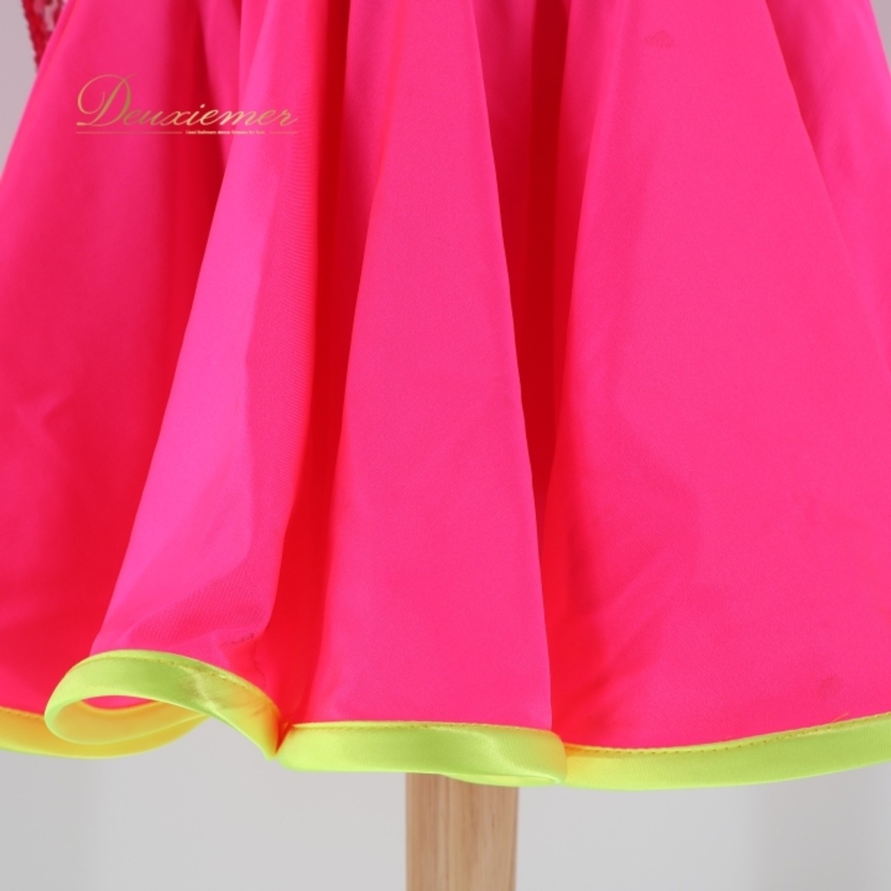 社交ダンス 衣装 白樺ドレス ラテン ドレス ワンピース 黄色 ピンク デモ 競技 ダンス パーティ 発表会 鮮やか かわいい ピンク系 イエロー系 フォーマル ダンス衣装 女性用 おしゃれ ステージ衣装 ビビッド コスチューム ダンスパーティ