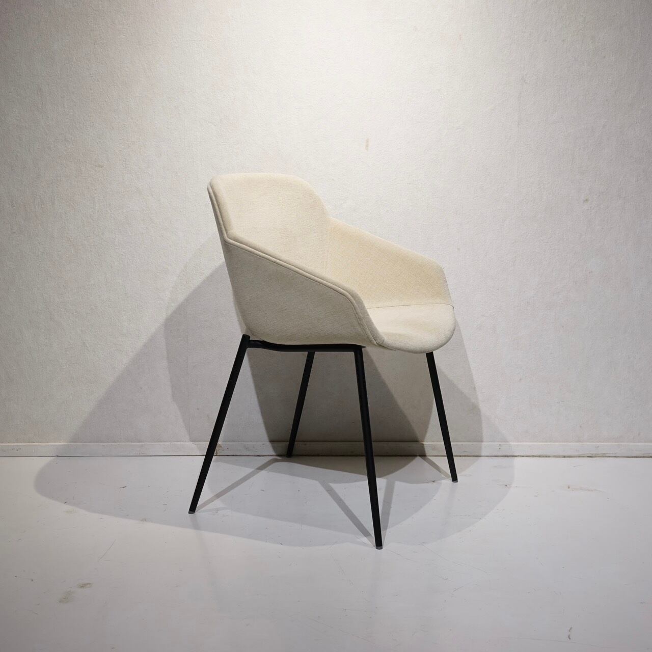 BoConcept ボーコンセプト Vienna ヴィエナ ダイニングチェア アーム