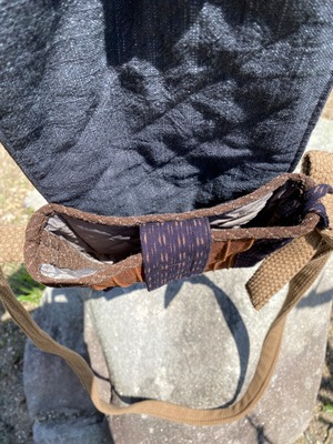 柿渋手作りピンタックショルダーバッグ　現品お届け