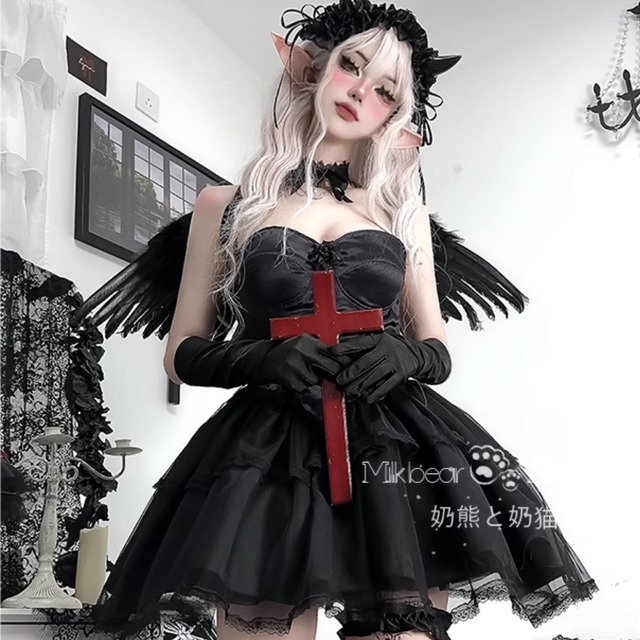 悪魔コス ゴシック風 ブラックフリルドレス 羽根付き 悪魔コス ゴシック風 ブラックフリルドレス 羽根付き