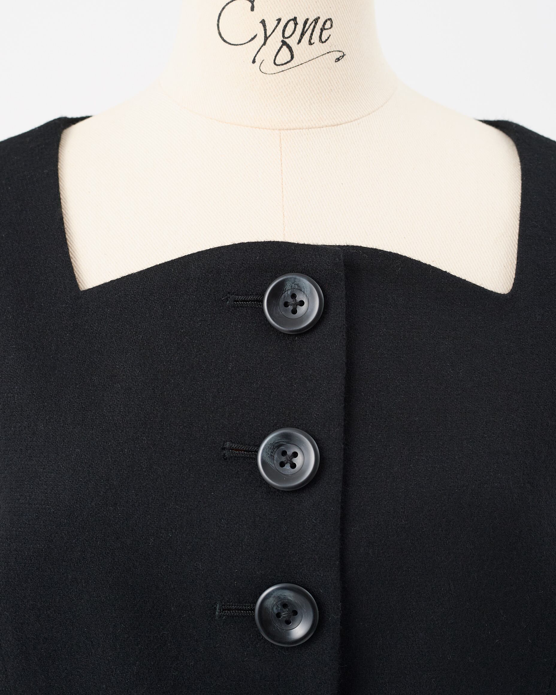 ダックジレ Marine ブラック | Cygne