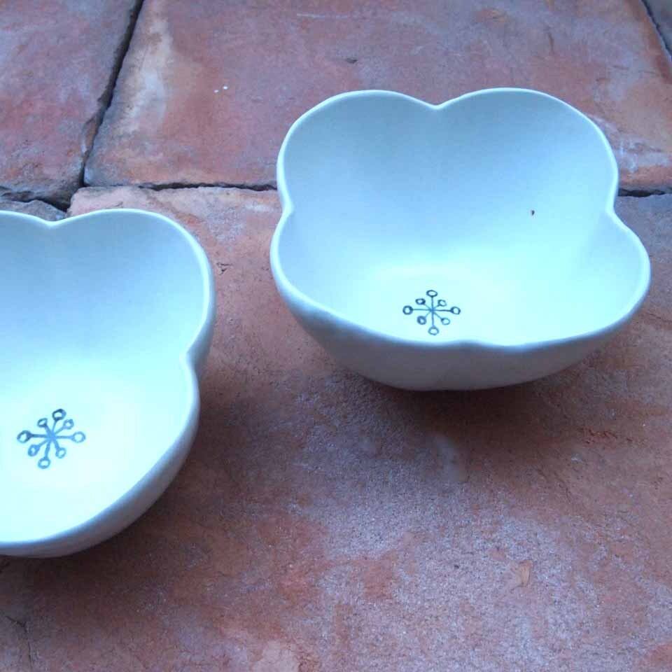 野上薫(陶) 花型の小鉢