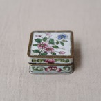 陶器のジュエリーボックス