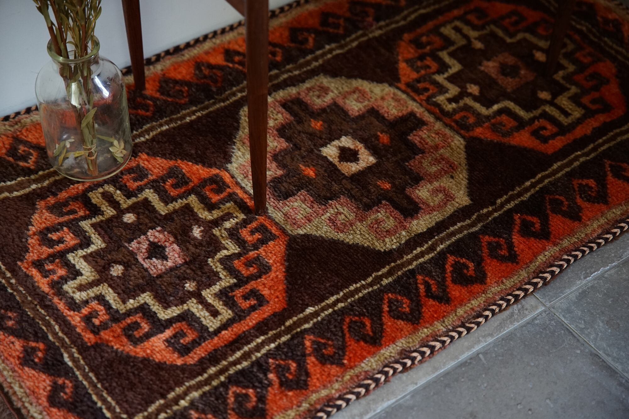 040 - Vintage Turkish rug