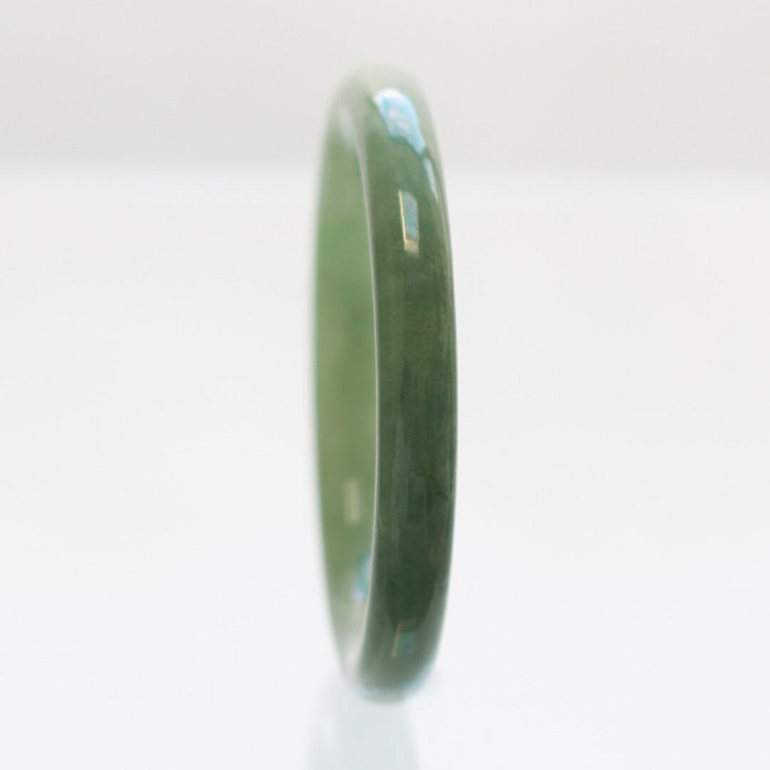 最終値下げ限定価格　希少鉱物　天然Green キャッツアイ　翡翠　バングル 内径 53mm】透明感ある翡翠バングル princess A貨翡翠 jd_bg1317