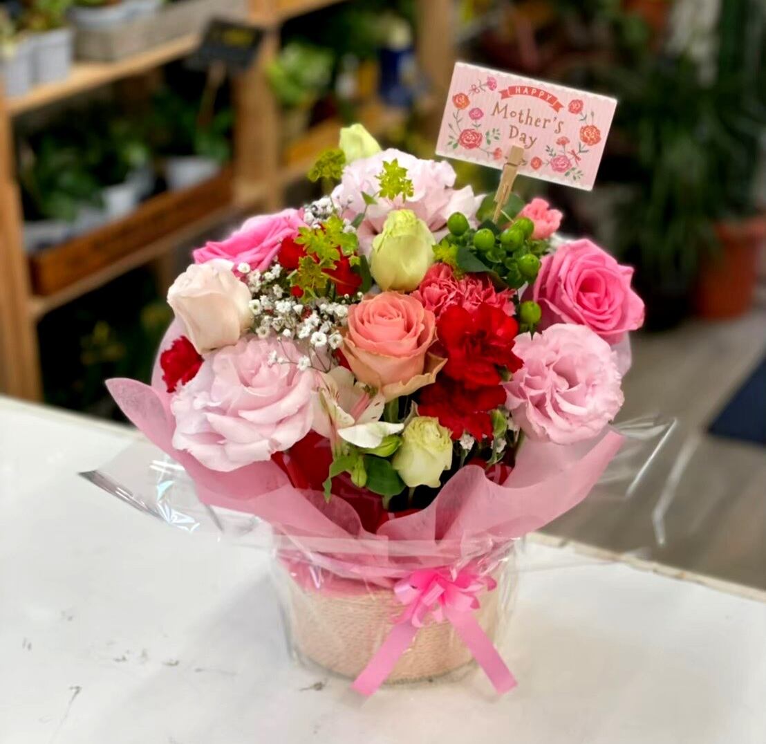 母の日 おまかせアレンジ | 花助｜高槻のフラワーショップ 花助です